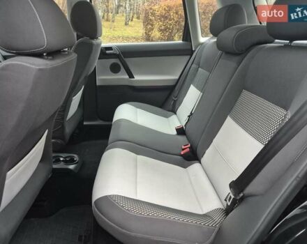 Черный Фольксваген Кросс Поло, объемом двигателя 1.4 л и пробегом 119 тыс. км за 6800 $, фото 29 на Automoto.ua