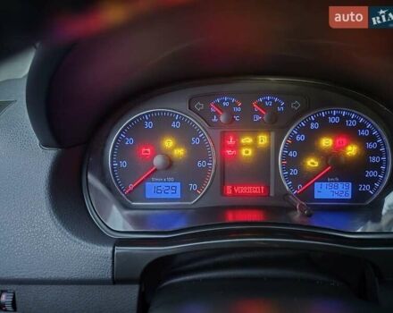 Черный Фольксваген Кросс Поло, объемом двигателя 1.4 л и пробегом 119 тыс. км за 6500 $, фото 61 на Automoto.ua