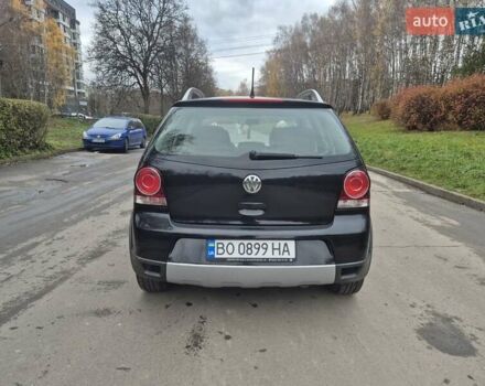 Черный Фольксваген Кросс Поло, объемом двигателя 1.4 л и пробегом 119 тыс. км за 6800 $, фото 5 на Automoto.ua