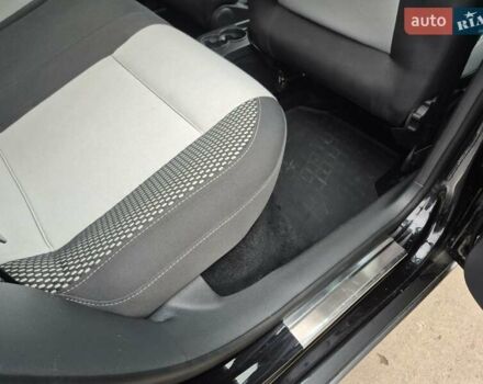 Черный Фольксваген Кросс Поло, объемом двигателя 1.4 л и пробегом 119 тыс. км за 6800 $, фото 36 на Automoto.ua