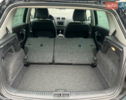 Черный Фольксваген Кросс Поло, объемом двигателя 1.2 л и пробегом 135 тыс. км за 10300 $, фото 63 на Automoto.ua