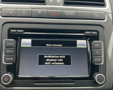 Черный Фольксваген Кросс Поло, объемом двигателя 1.2 л и пробегом 135 тыс. км за 10300 $, фото 47 на Automoto.ua