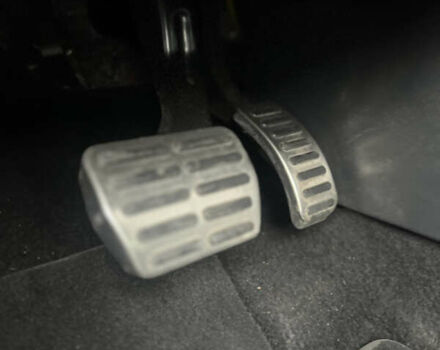 Черный Фольксваген Кросс Поло, объемом двигателя 1.2 л и пробегом 135 тыс. км за 10300 $, фото 54 на Automoto.ua