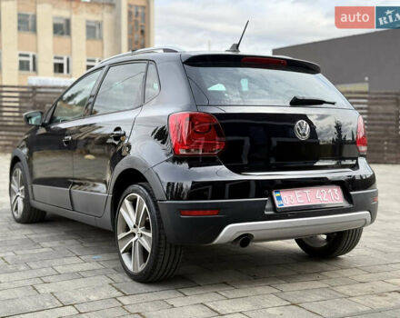 Черный Фольксваген Кросс Поло, объемом двигателя 1.6 л и пробегом 236 тыс. км за 8700 $, фото 26 на Automoto.ua