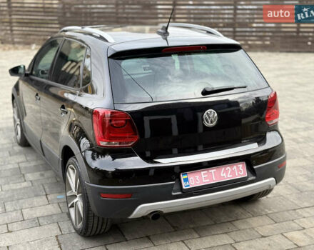 Черный Фольксваген Кросс Поло, объемом двигателя 1.6 л и пробегом 236 тыс. км за 8700 $, фото 27 на Automoto.ua
