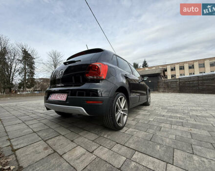 Черный Фольксваген Кросс Поло, объемом двигателя 1.6 л и пробегом 236 тыс. км за 8700 $, фото 41 на Automoto.ua