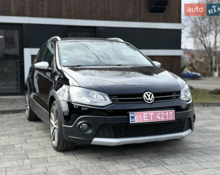 Черный Фольксваген Кросс Поло, объемом двигателя 1.6 л и пробегом 236 тыс. км за 8700 $, фото 4 на Automoto.ua