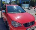 Красный Фольксваген Кросс Поло, объемом двигателя 1.6 л и пробегом 318 тыс. км за 5800 $, фото 1 на Automoto.ua