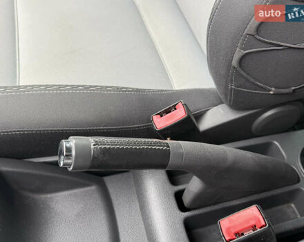 Серый Фольксваген Кросс Поло, объемом двигателя 1.4 л и пробегом 180 тыс. км за 6700 $, фото 25 на Automoto.ua