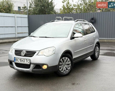 Серый Фольксваген Кросс Поло, объемом двигателя 1.4 л и пробегом 180 тыс. км за 6700 $, фото 12 на Automoto.ua