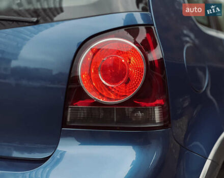 Синий Фольксваген Кросс Поло, объемом двигателя 1.4 л и пробегом 214 тыс. км за 5799 $, фото 17 на Automoto.ua