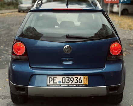 Синий Фольксваген Кросс Поло, объемом двигателя 1.4 л и пробегом 214 тыс. км за 5799 $, фото 8 на Automoto.ua