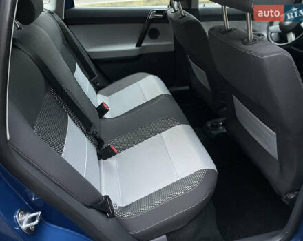 Синий Фольксваген Кросс Поло, объемом двигателя 1.4 л и пробегом 214 тыс. км за 5799 $, фото 25 на Automoto.ua