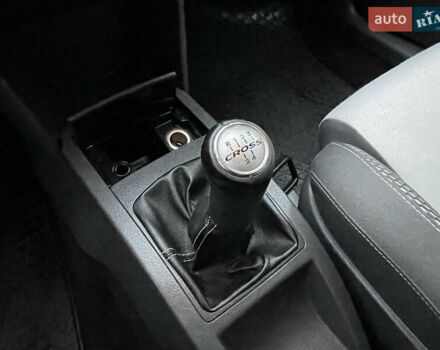 Синій Фольксваген Кросс Поло, об'ємом двигуна 1.4 л та пробігом 214 тис. км за 5799 $, фото 33 на Automoto.ua