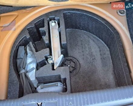 Оранжевый Фольксваген Кросс Поло, объемом двигателя 1.4 л и пробегом 238 тыс. км за 4900 $, фото 24 на Automoto.ua