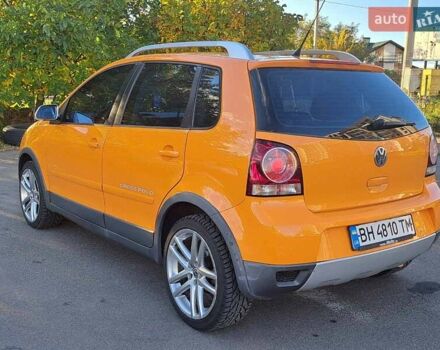 Оранжевый Фольксваген Кросс Поло, объемом двигателя 1.4 л и пробегом 238 тыс. км за 4900 $, фото 11 на Automoto.ua