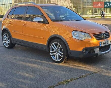 Оранжевый Фольксваген Кросс Поло, объемом двигателя 1.4 л и пробегом 238 тыс. км за 4900 $, фото 12 на Automoto.ua