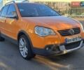 Оранжевый Фольксваген Кросс Поло, объемом двигателя 1.4 л и пробегом 238 тыс. км за 4900 $, фото 4 на Automoto.ua