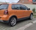 Оранжевый Фольксваген Кросс Поло, объемом двигателя 1.4 л и пробегом 238 тыс. км за 4900 $, фото 5 на Automoto.ua