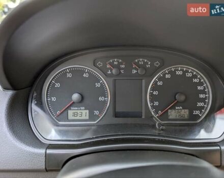Помаранчевий Фольксваген Кросс Поло, об'ємом двигуна 1.4 л та пробігом 273 тис. км за 5000 $, фото 9 на Automoto.ua