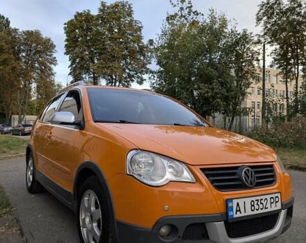 Помаранчевий Фольксваген Кросс Поло, об'ємом двигуна 1.4 л та пробігом 273 тис. км за 5000 $, фото 1 на Automoto.ua