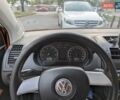 Помаранчевий Фольксваген Кросс Поло, об'ємом двигуна 1.4 л та пробігом 273 тис. км за 5000 $, фото 10 на Automoto.ua