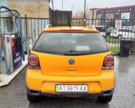 Оранжевый Фольксваген Кросс Поло, объемом двигателя 1.39 л и пробегом 160 тыс. км за 5200 $, фото 8 на Automoto.ua