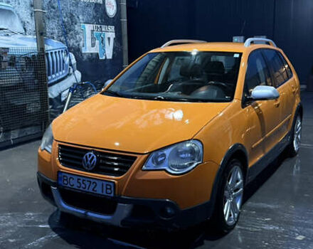 Оранжевый Фольксваген Кросс Поло, объемом двигателя 1.4 л и пробегом 166 тыс. км за 5200 $, фото 1 на Automoto.ua