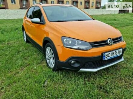 Фольксваген Кросс Поло 2011 у Києві на Automoto.ua Помаранчевий Фольксваген Кросс Поло, об'ємом двигуна 1.2 л та пробігом 139 тис. км за 9000 $, фото 1 на Automoto.ua