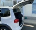 Белый Фольксваген Кросс Туран, объемом двигателя 1.39 л и пробегом 177 тыс. км за 9900 $, фото 29 на Automoto.ua