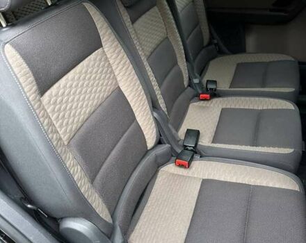 Черный Фольксваген Кросс Туран, объемом двигателя 1.4 л и пробегом 143 тыс. км за 8700 $, фото 18 на Automoto.ua