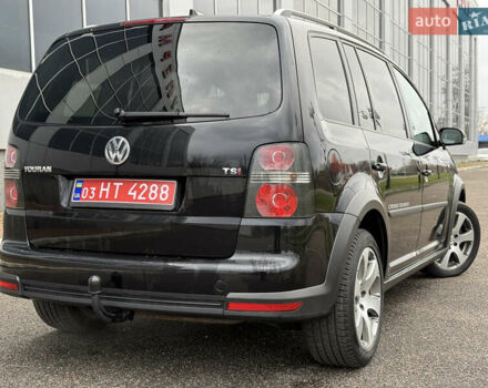 Черный Фольксваген Кросс Туран, объемом двигателя 0 л и пробегом 219 тыс. км за 8500 $, фото 44 на Automoto.ua