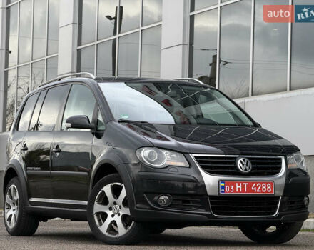 Черный Фольксваген Кросс Туран, объемом двигателя 0 л и пробегом 219 тыс. км за 8500 $, фото 35 на Automoto.ua