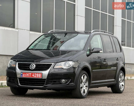 Черный Фольксваген Кросс Туран, объемом двигателя 0 л и пробегом 219 тыс. км за 8500 $, фото 21 на Automoto.ua