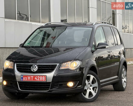 Черный Фольксваген Кросс Туран, объемом двигателя 0 л и пробегом 219 тыс. км за 8500 $, фото 8 на Automoto.ua