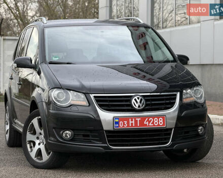 Черный Фольксваген Кросс Туран, объемом двигателя 0 л и пробегом 219 тыс. км за 8500 $, фото 28 на Automoto.ua