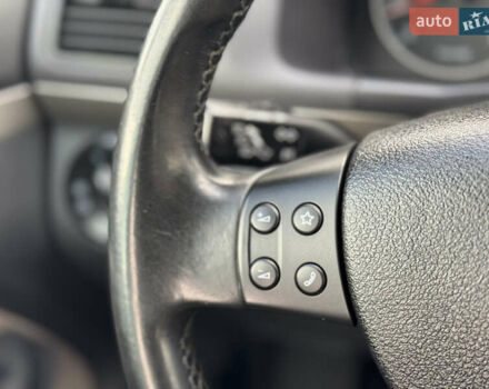 Черный Фольксваген Кросс Туран, объемом двигателя 1.4 л и пробегом 230 тыс. км за 7690 $, фото 15 на Automoto.ua