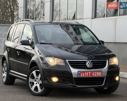 Черный Фольксваген Кросс Туран, объемом двигателя 0 л и пробегом 219 тыс. км за 8500 $, фото 10 на Automoto.ua