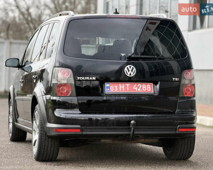 Черный Фольксваген Кросс Туран, объемом двигателя 0 л и пробегом 219 тыс. км за 8500 $, фото 13 на Automoto.ua