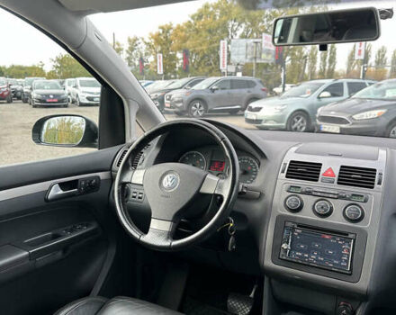 Фольксваген Кросс Туран 2009 в Буче на Automoto.ua Черный Фольксваген Кросс Туран, объемом двигателя 1.9 л и пробегом 232 тыс. км за 9999 $, фото 26 на Automoto.ua