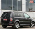 Черный Фольксваген Кросс Туран, объемом двигателя 0 л и пробегом 219 тыс. км за 8500 $, фото 40 на Automoto.ua
