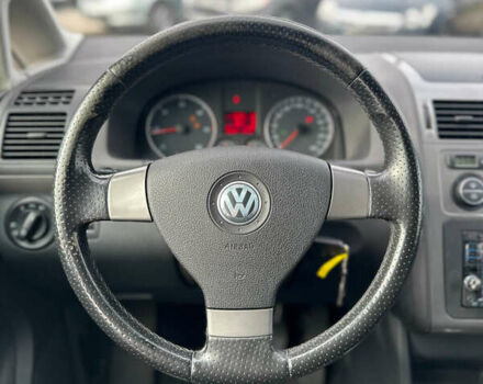 Фольксваген Кросс Туран 2009 в Буче на Automoto.ua Черный Фольксваген Кросс Туран, объемом двигателя 1.9 л и пробегом 232 тыс. км за 9999 $, фото 18 на Automoto.ua