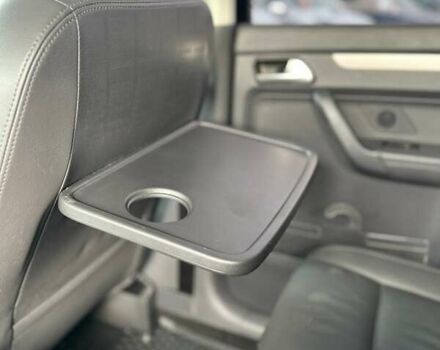 Черный Фольксваген Кросс Туран, объемом двигателя 1.9 л и пробегом 232 тыс. км за 9500 $, фото 23 на Automoto.ua