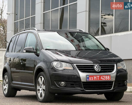 Черный Фольксваген Кросс Туран, объемом двигателя 0 л и пробегом 219 тыс. км за 8500 $, фото 47 на Automoto.ua