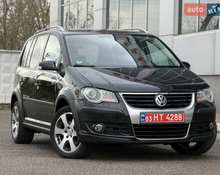 Черный Фольксваген Кросс Туран, объемом двигателя 0 л и пробегом 219 тыс. км за 8500 $, фото 34 на Automoto.ua