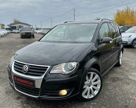 Черный Фольксваген Кросс Туран, объемом двигателя 1.9 л и пробегом 232 тыс. км за 9500 $, фото 3 на Automoto.ua