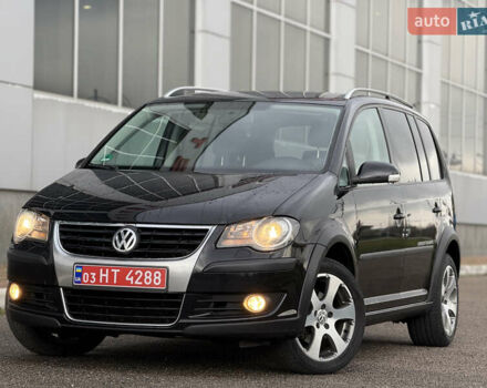Черный Фольксваген Кросс Туран, объемом двигателя 0 л и пробегом 219 тыс. км за 8500 $, фото 9 на Automoto.ua