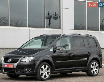 Черный Фольксваген Кросс Туран, объемом двигателя 0 л и пробегом 219 тыс. км за 8500 $, фото 19 на Automoto.ua