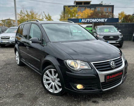 Фольксваген Кросс Туран 2009 в Буче на Automoto.ua Черный Фольксваген Кросс Туран, объемом двигателя 1.9 л и пробегом 232 тыс. км за 9999 $, фото 3 на Automoto.ua