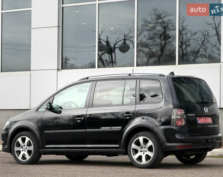 Черный Фольксваген Кросс Туран, объемом двигателя 0 л и пробегом 219 тыс. км за 8500 $, фото 14 на Automoto.ua